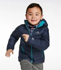 L.L.Bean Kids’ Ultralight 650 Down Jacket -L.L.Bean 507404 0 45