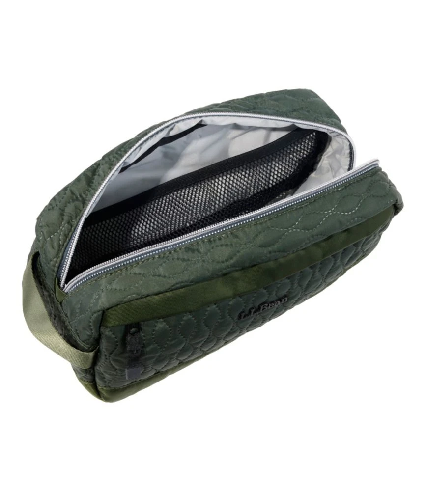 L.L.Bean Boundless Quilted Toiletry Kit 5 L.L.Bean Boundless Quilted Toiletry Kit - Image 3