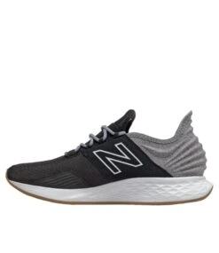 L.L.Bean Men's New Balance Fresh Foam Roav Tee Shirt Running Shoes 9 L.L.Bean Men's New Balance Fresh Foam Roav Tee Shirt Running Shoes -L.L.Bean 520365 0 45